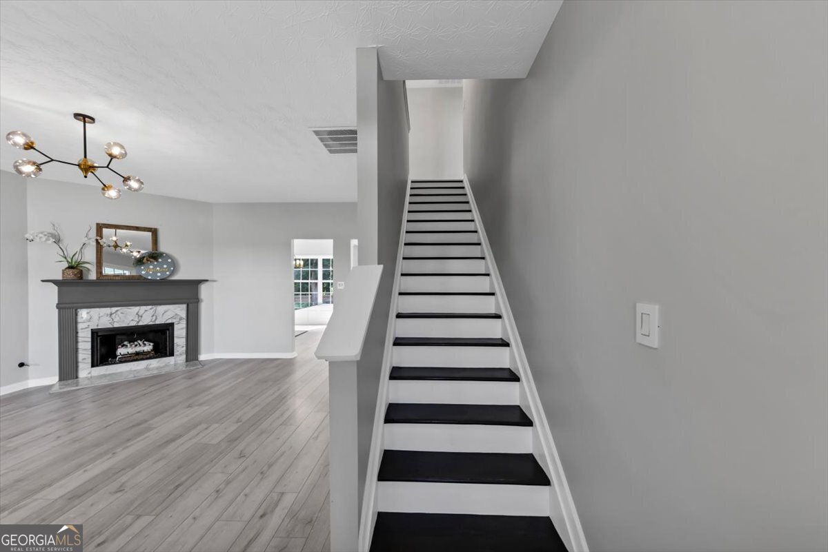 5195 Oaks Landing Court Sugar Hill - 18