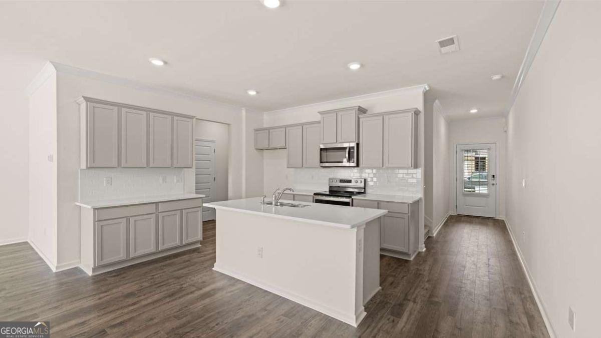 255 Silver Moon Drive Loganville - 39