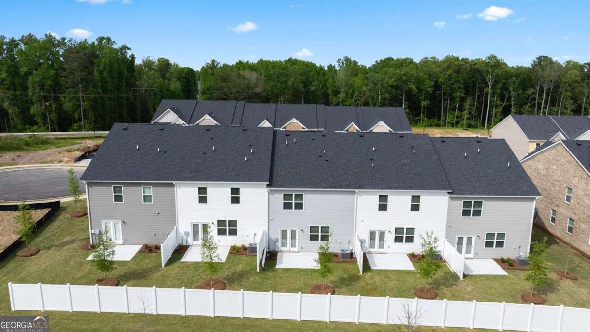 255 Silver Moon Drive Loganville - 73
