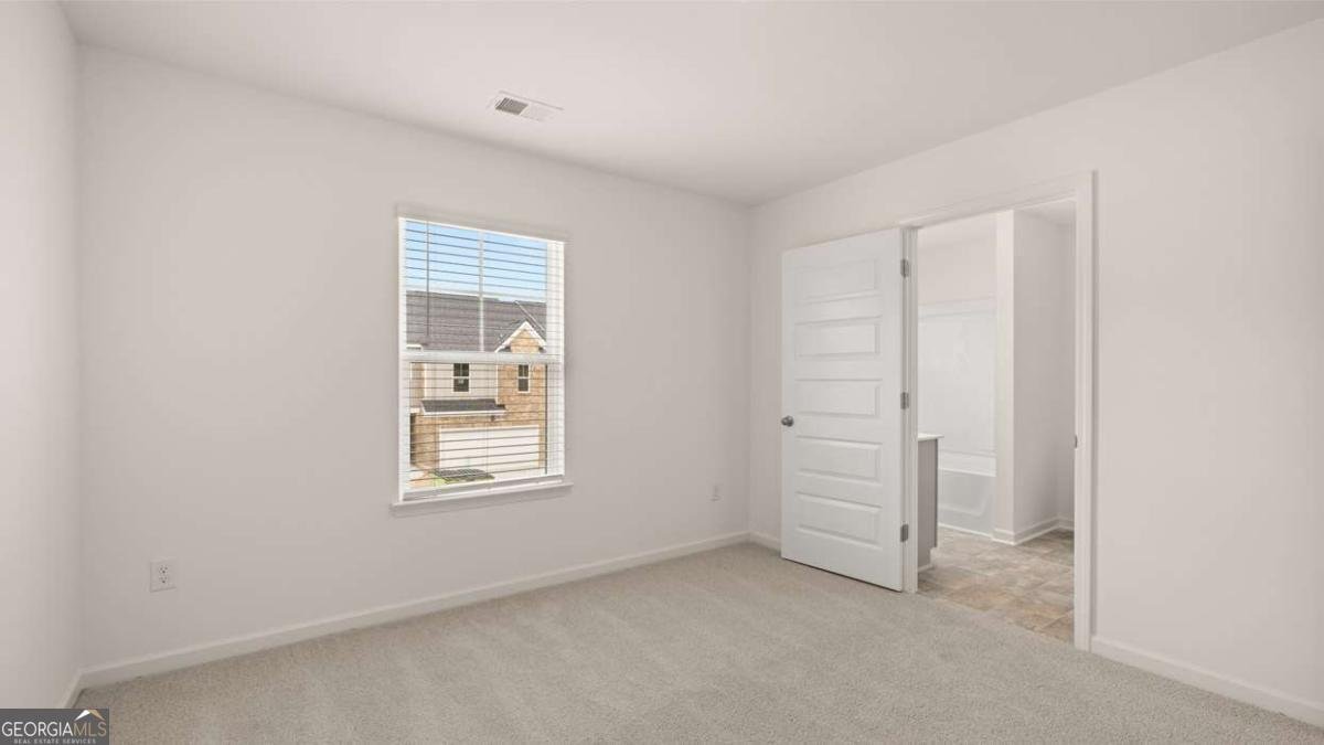 215 Silver Moon Drive Loganville - 63