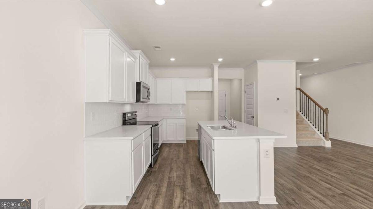 225 Silver Moon Drive Loganville - 44
