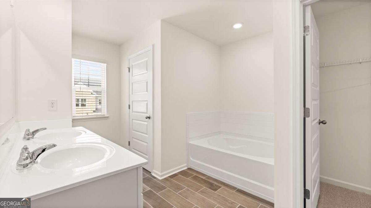 225 Silver Moon Drive Loganville - 56