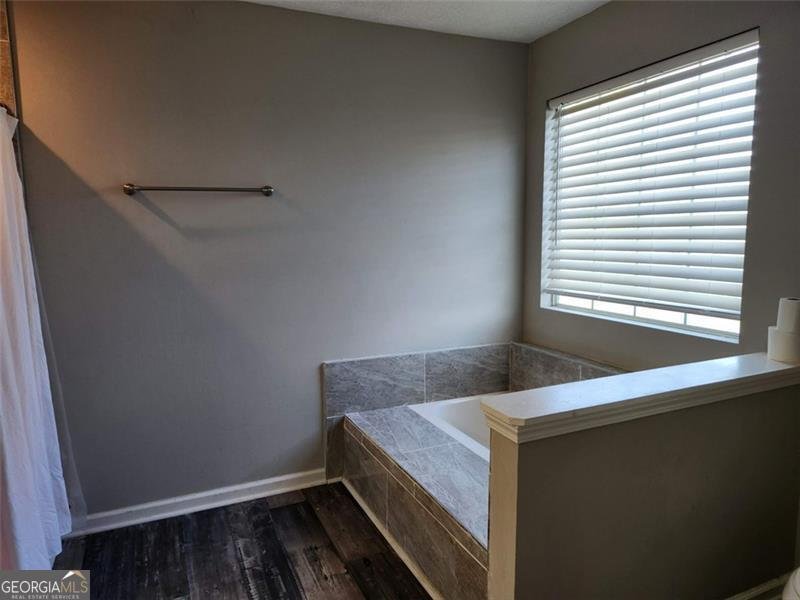 842 SHOALS Court Atlanta - 32
