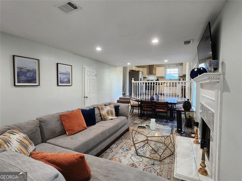 842 SHOALS Court Atlanta - 4