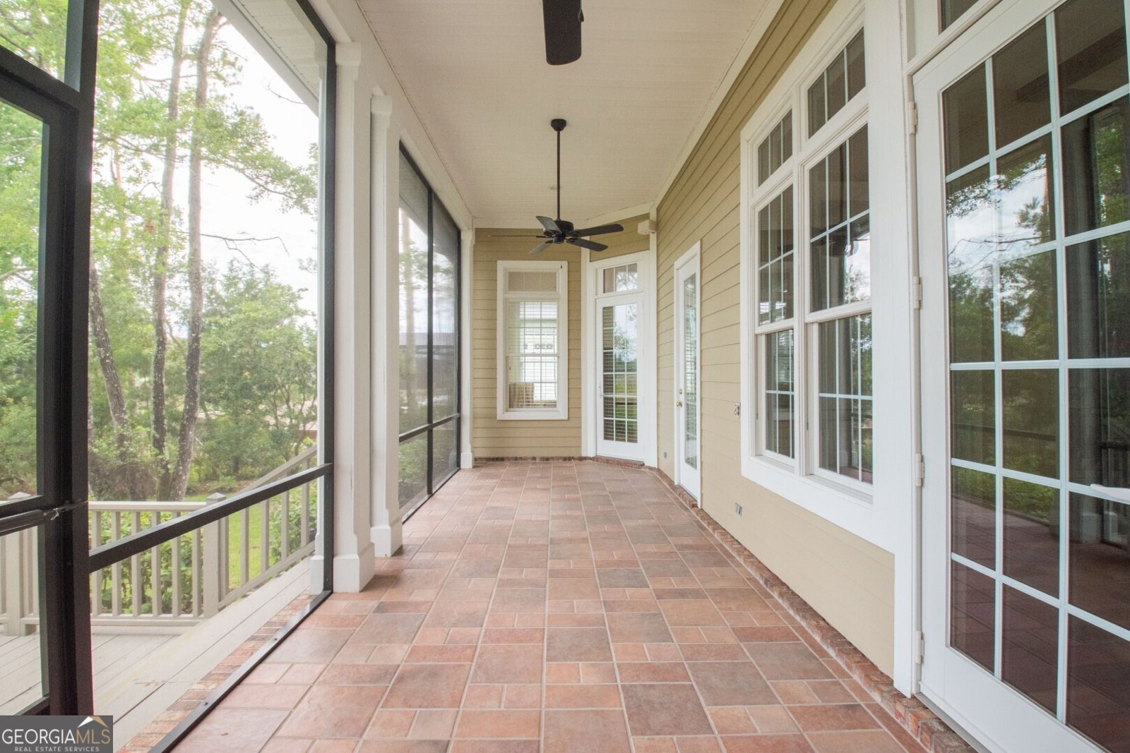 1015 Greenwillow Dr Drive Saint Marys - 43