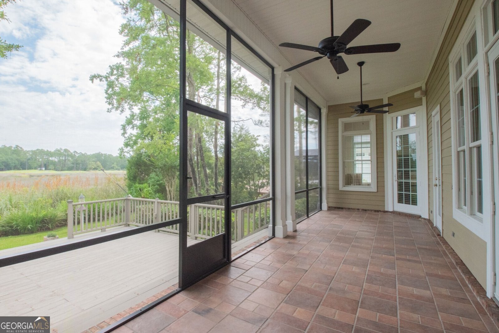 1015 Greenwillow Dr Drive Saint Marys - 44