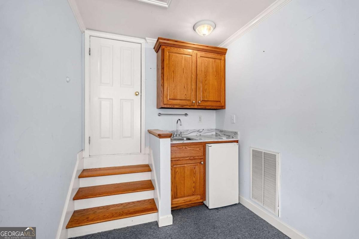 226 EUHARLEE FIVE FORKS Road Kingston - 23