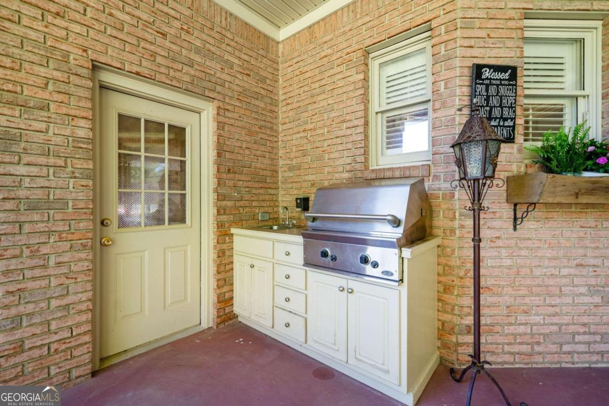 226 EUHARLEE FIVE FORKS Road Kingston - 27