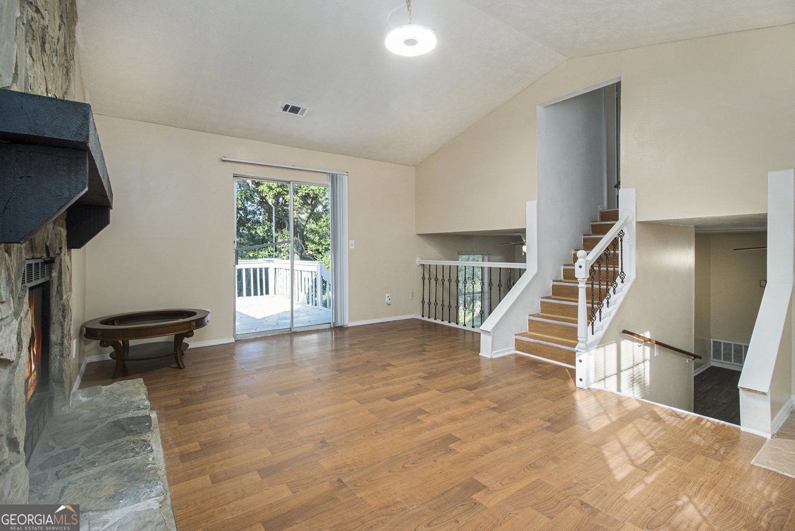 1077 Mainstreet Valley Drive Stone Mountain - 5