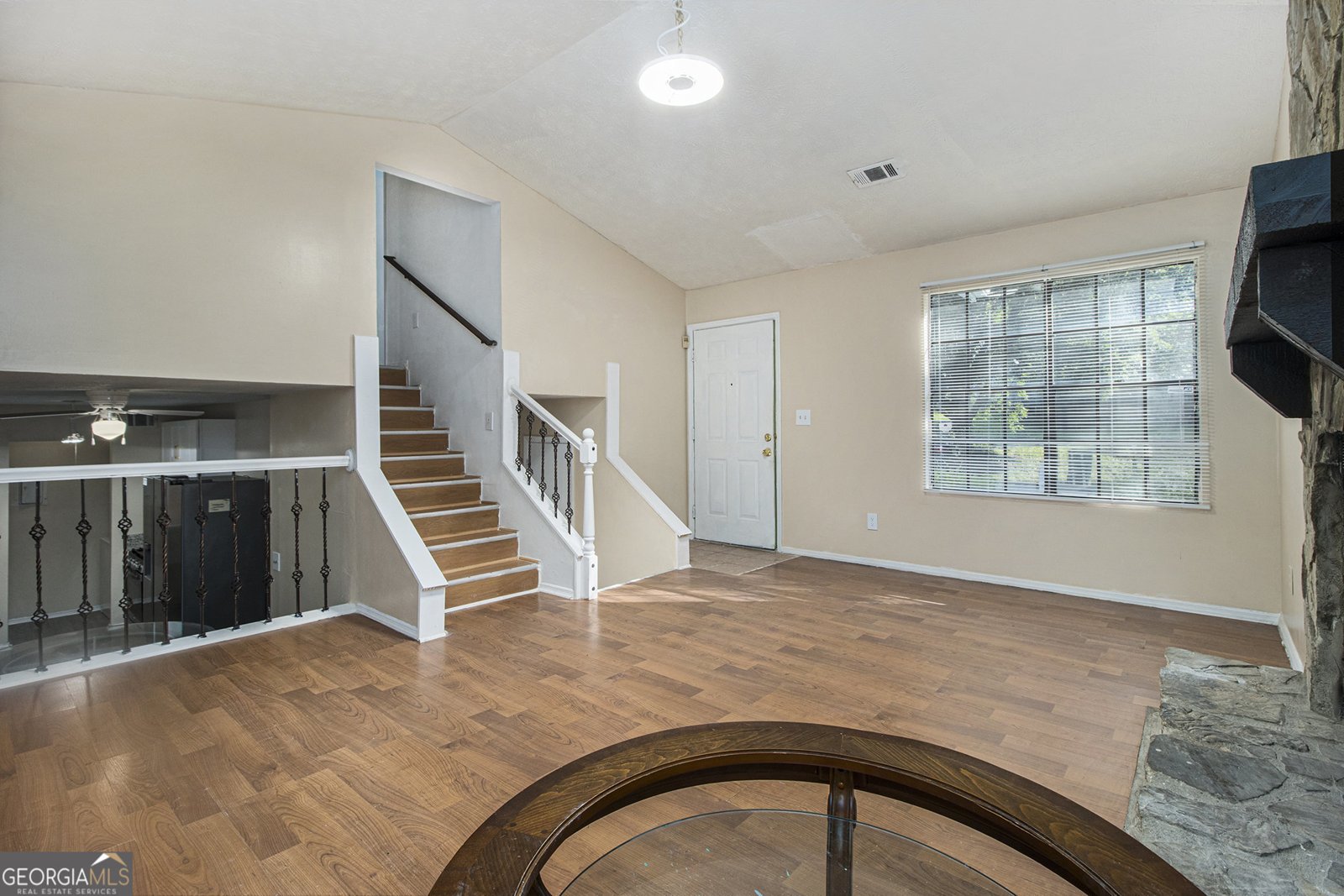 1077 Mainstreet Valley Drive Stone Mountain - 6