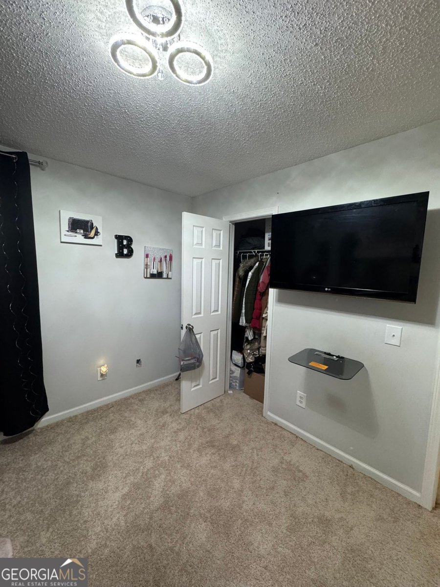 6432 POLAR FOX Riverdale - 37