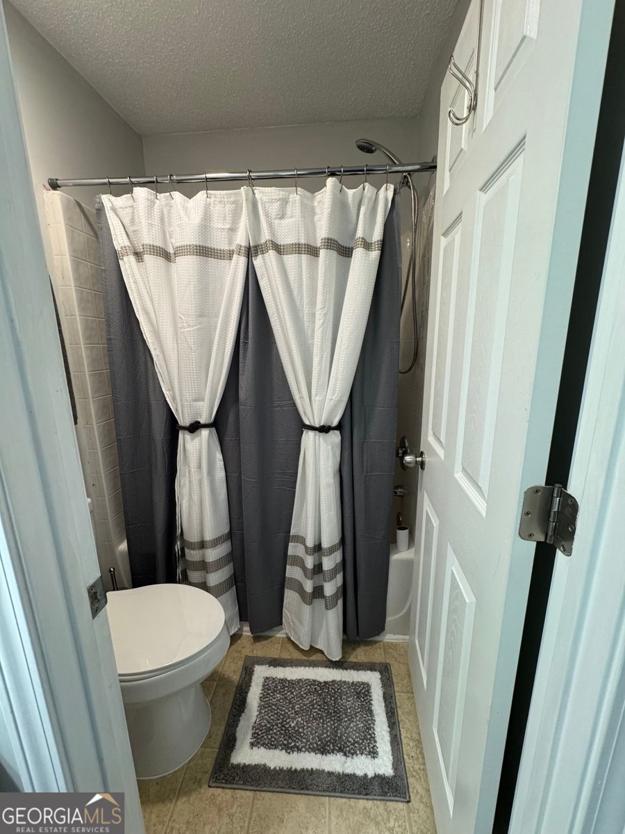 6432 POLAR FOX Riverdale - 41