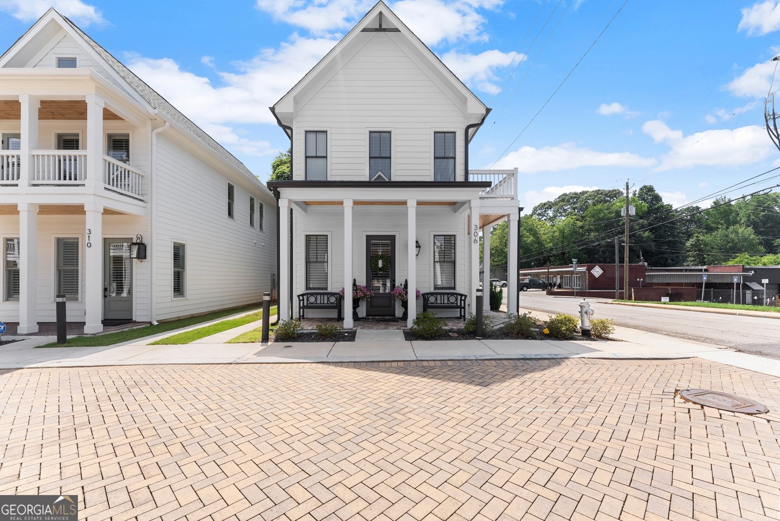 306 Clarendon Court Gainesville - 4