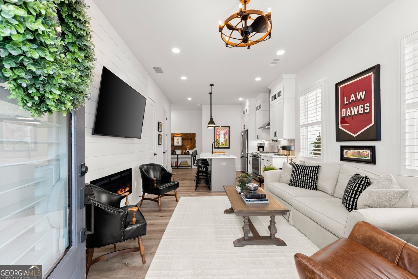 306 Clarendon Court Gainesville - 6