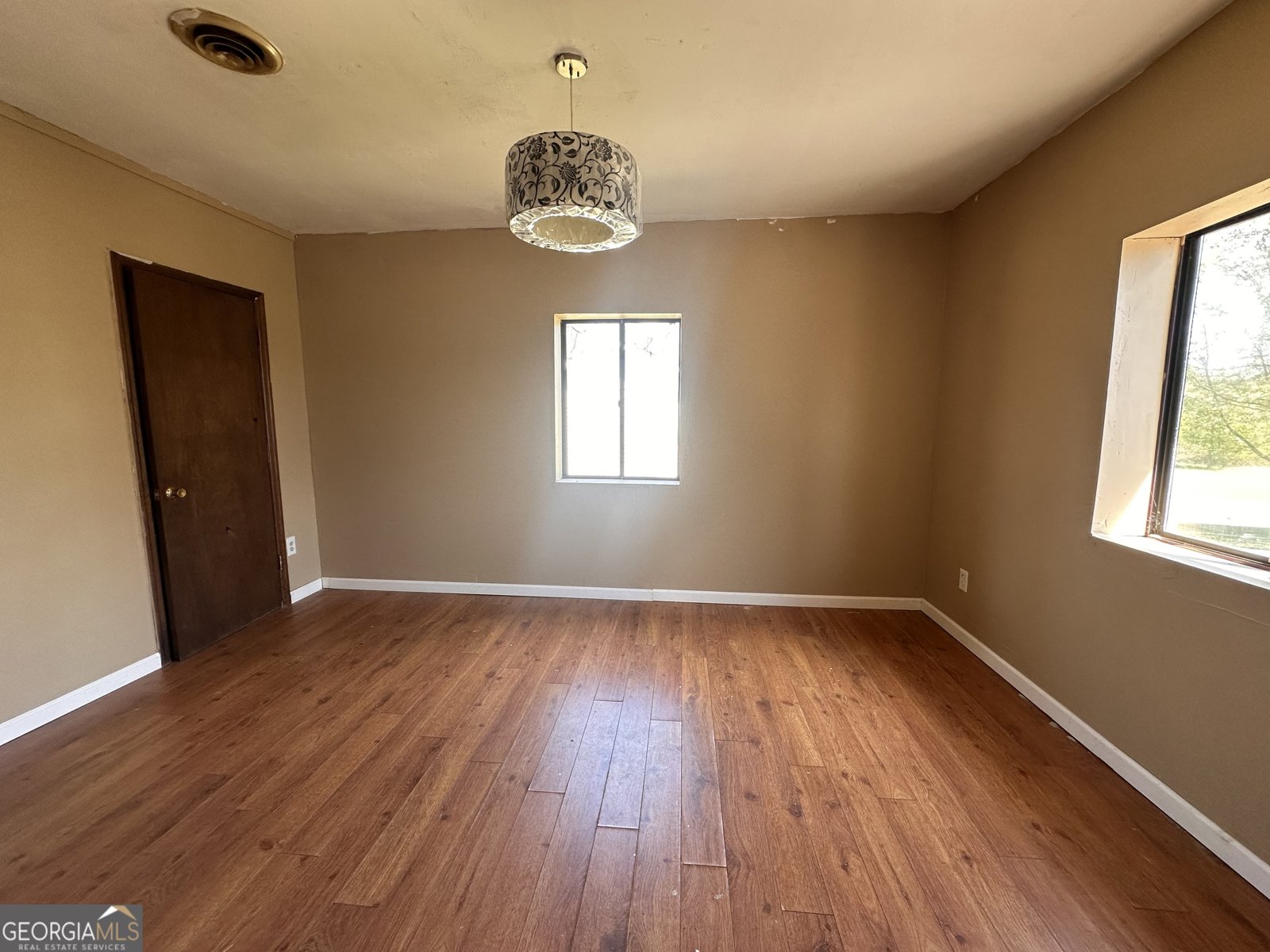 481 Main Street Clermont - 15