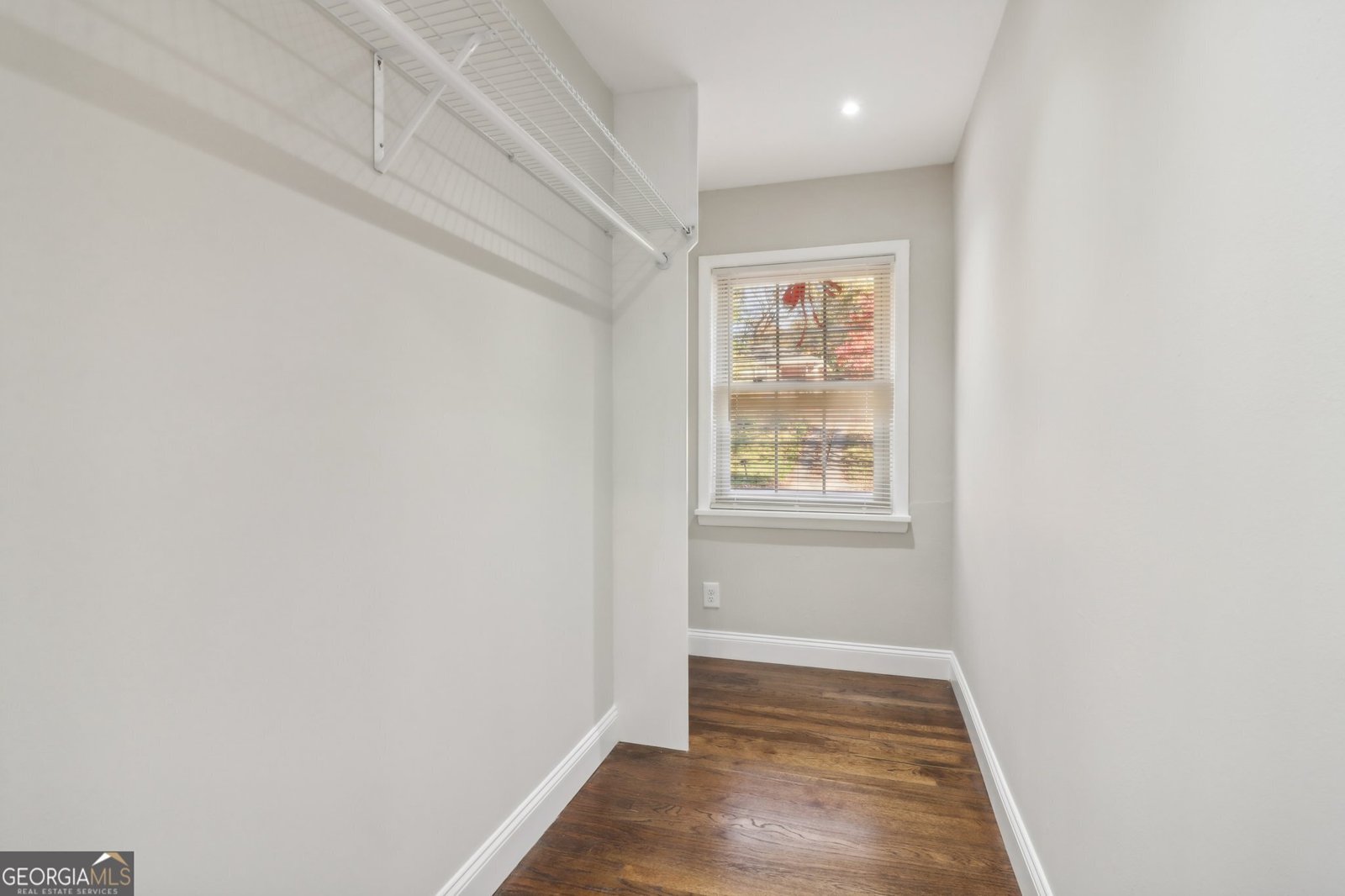 2349 SPRINGDALE Road Atlanta - 16