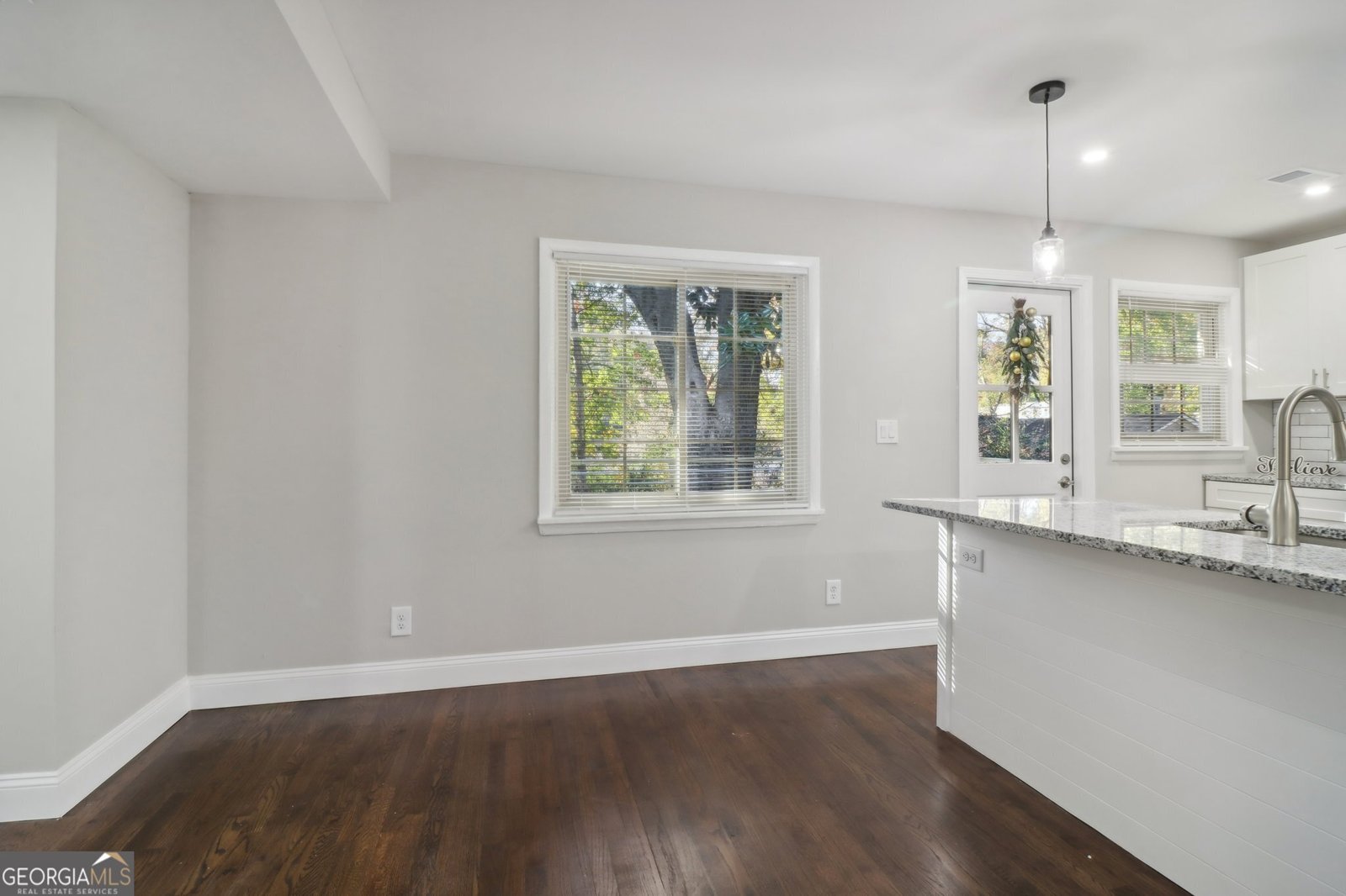 2349 SPRINGDALE Road Atlanta - 5