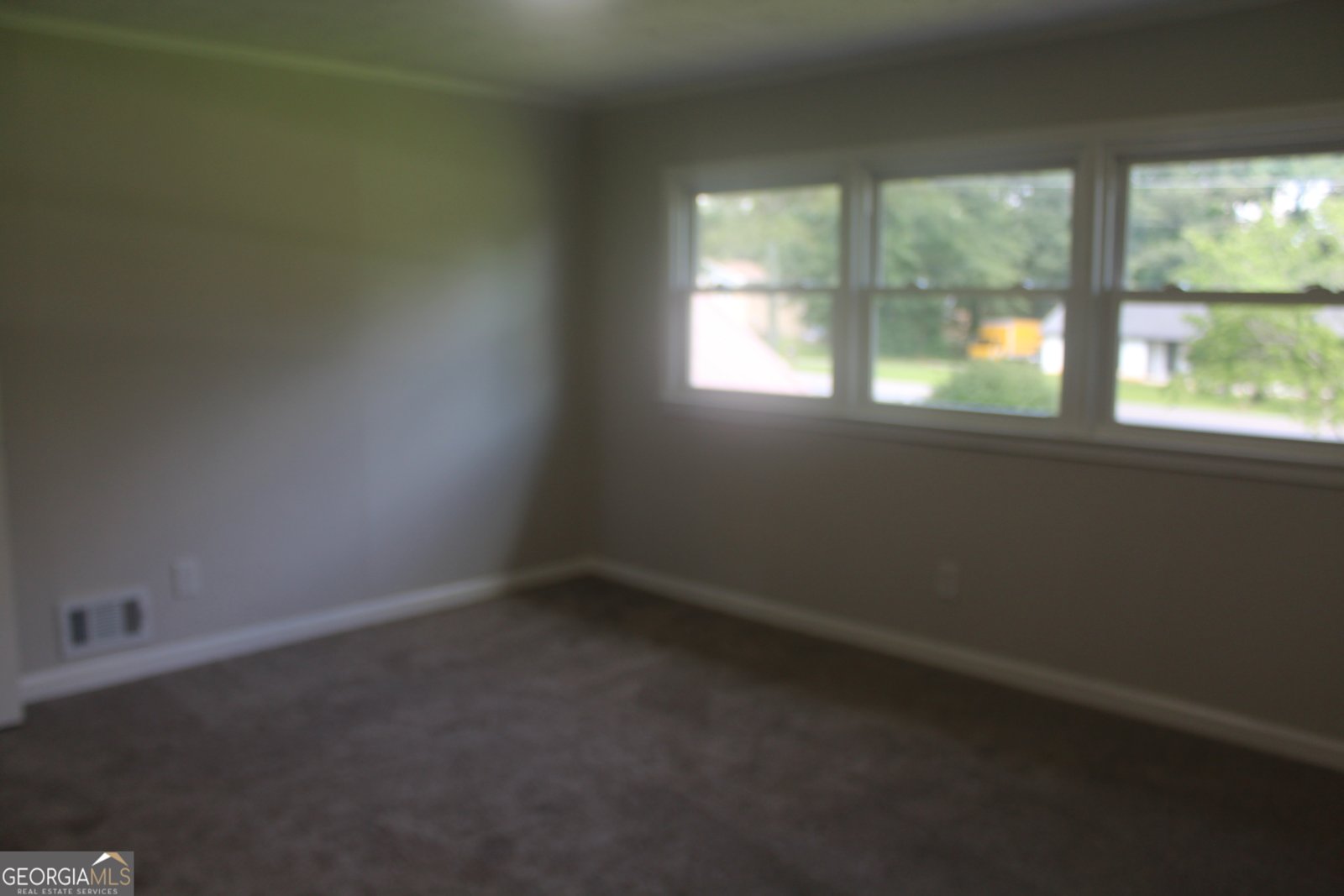 5225 Kings Highway Douglasville - 71
