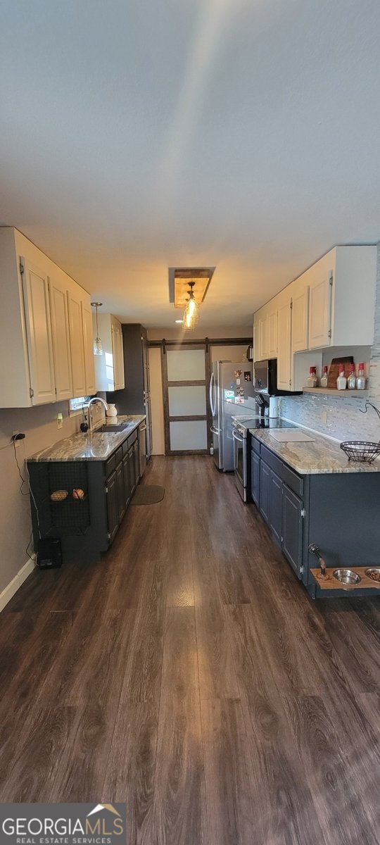 1605 Cody Road Mount Airy - 8