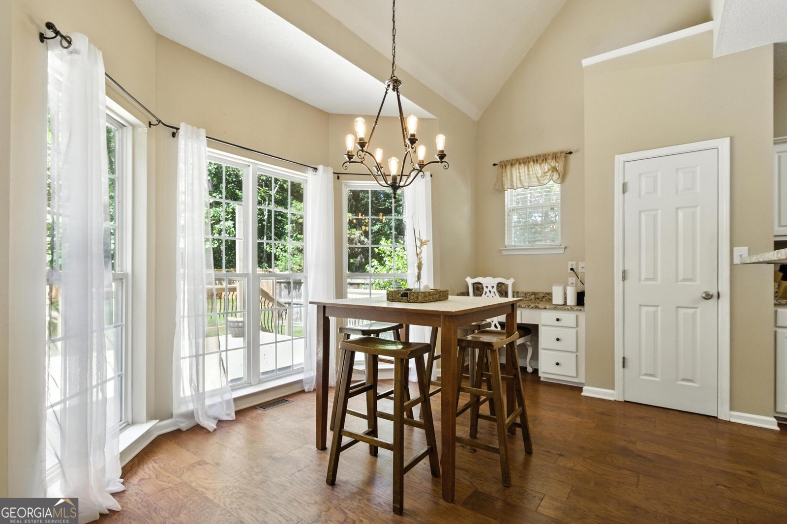 136 Barrington Grange Drive Sharpsburg - 18
