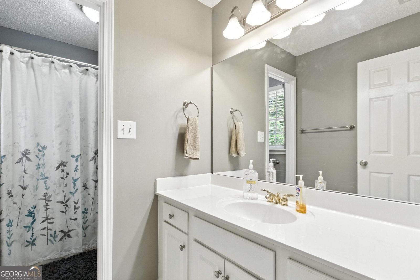136 Barrington Grange Drive Sharpsburg - 32