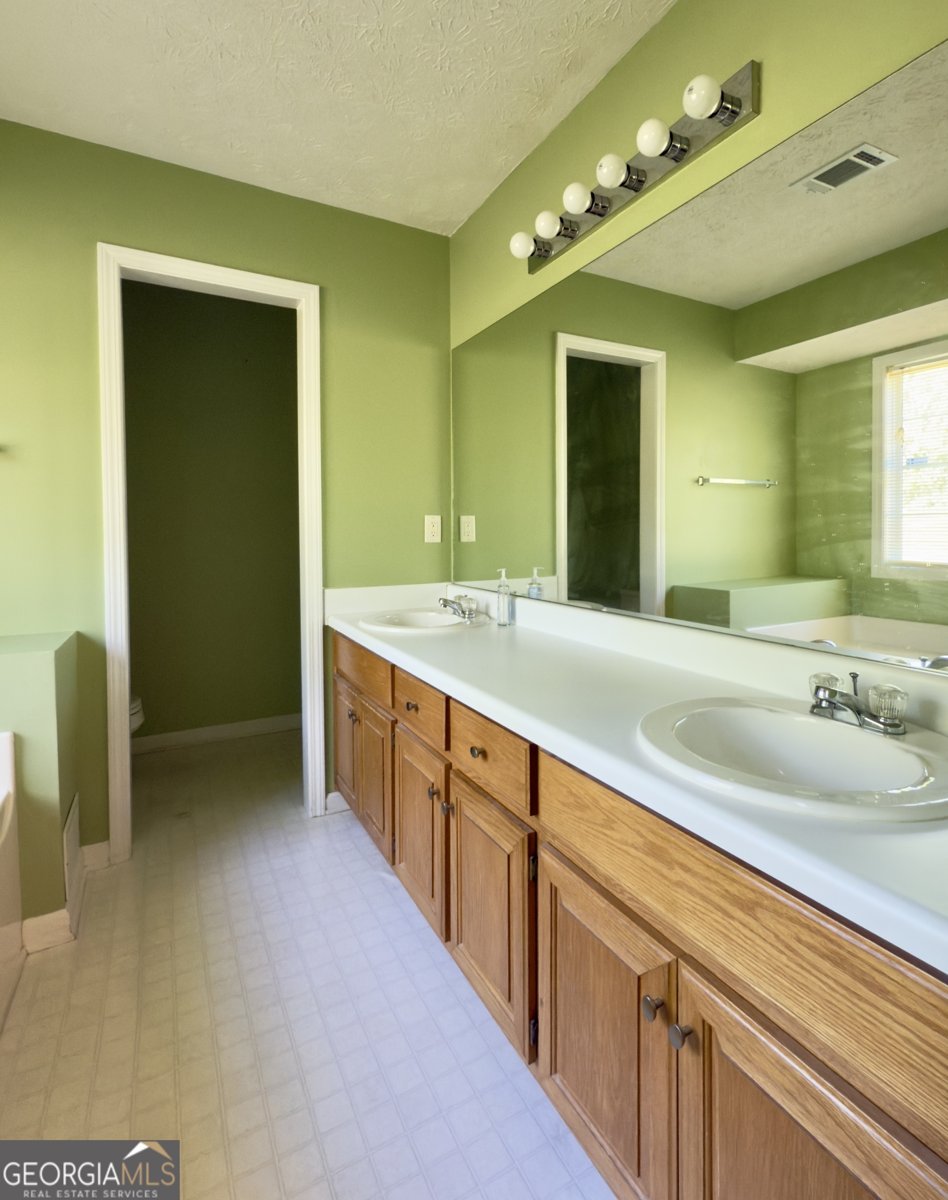 4261 Chimney House Lane Gillsville - 13