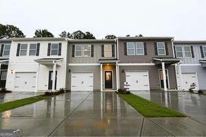 150 Village Green Drive Adairsville - 1