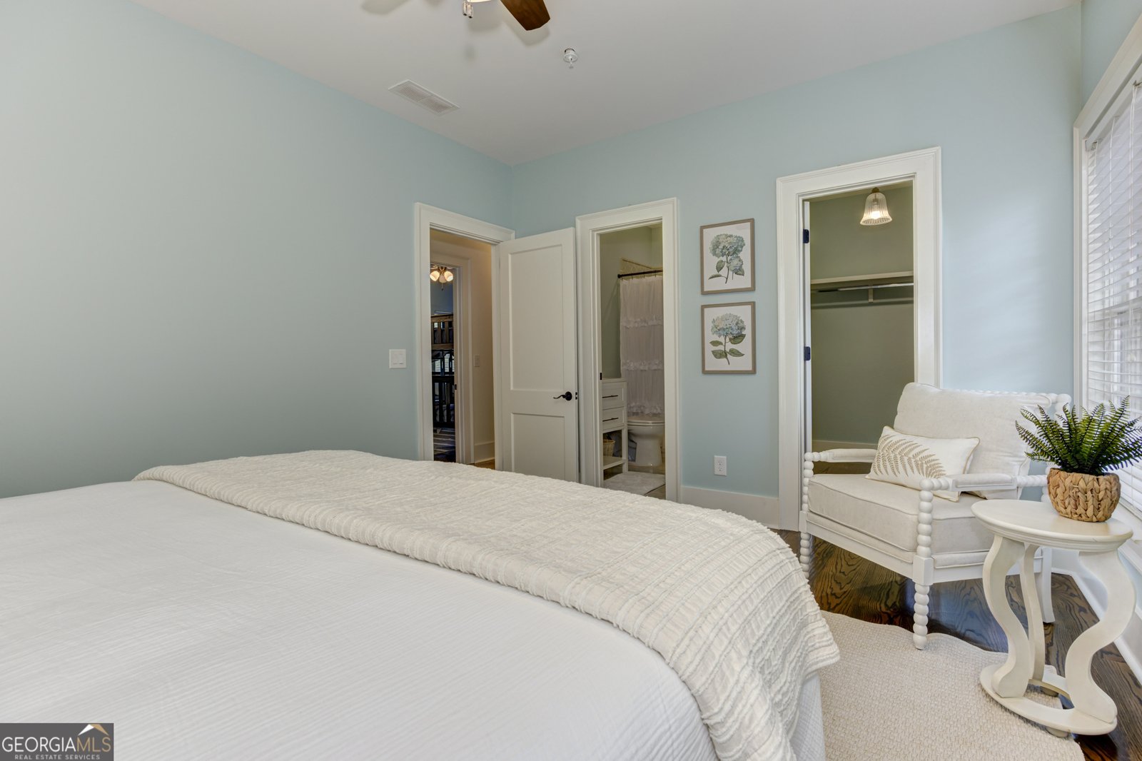 2972 Lookout Place Atlanta - 23