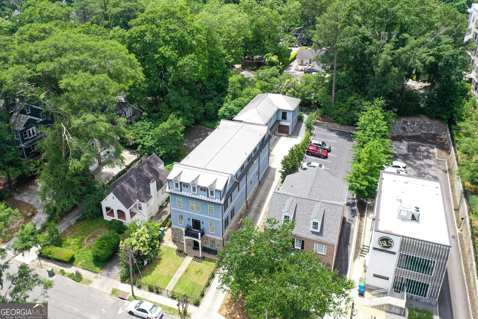 2972 Lookout Place Atlanta - 71