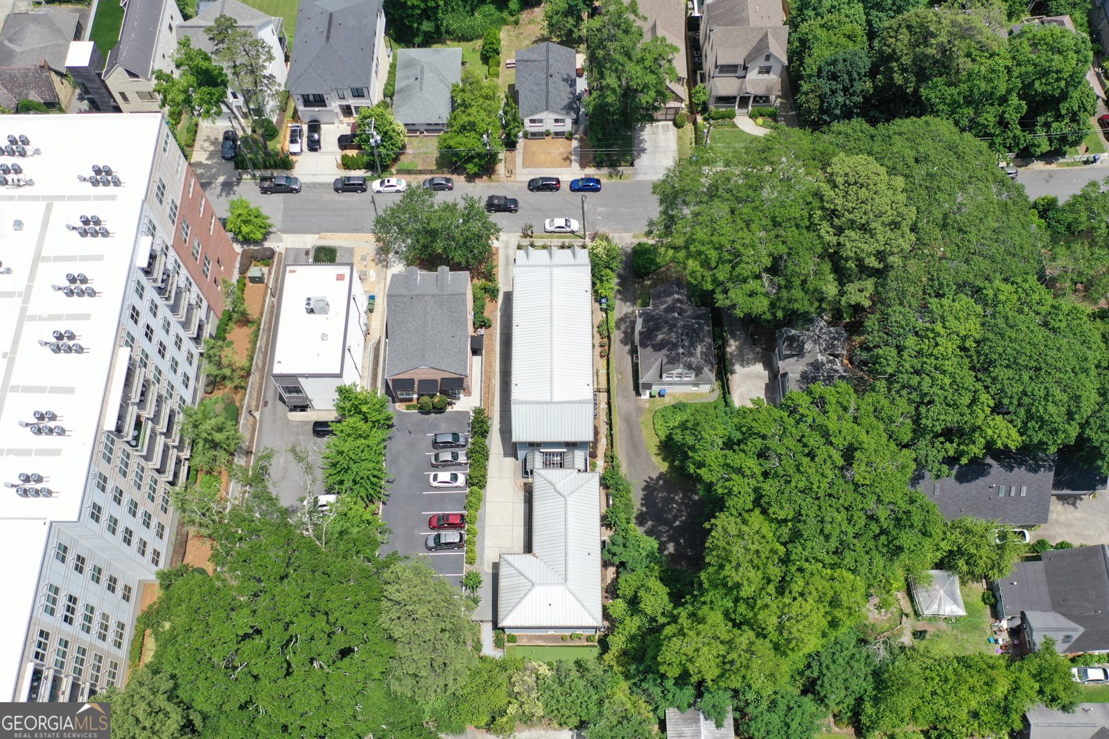 2972 Lookout Place Atlanta - 73