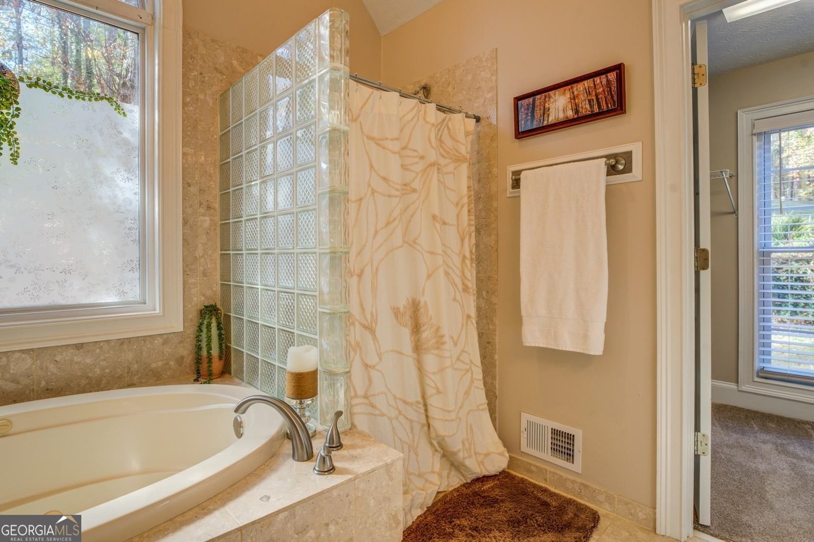 667 Cardinal Drive Monticello - 38