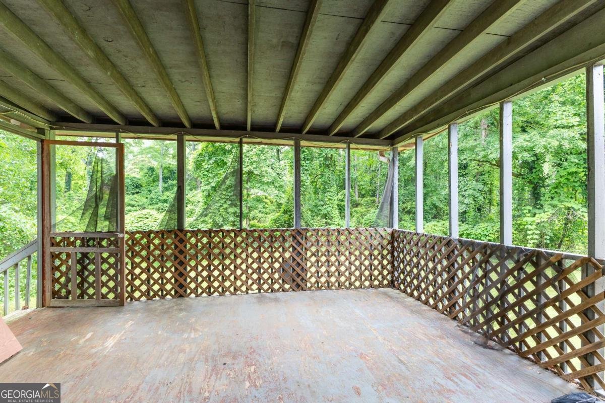 3927 Buck Road Powder Springs - 22