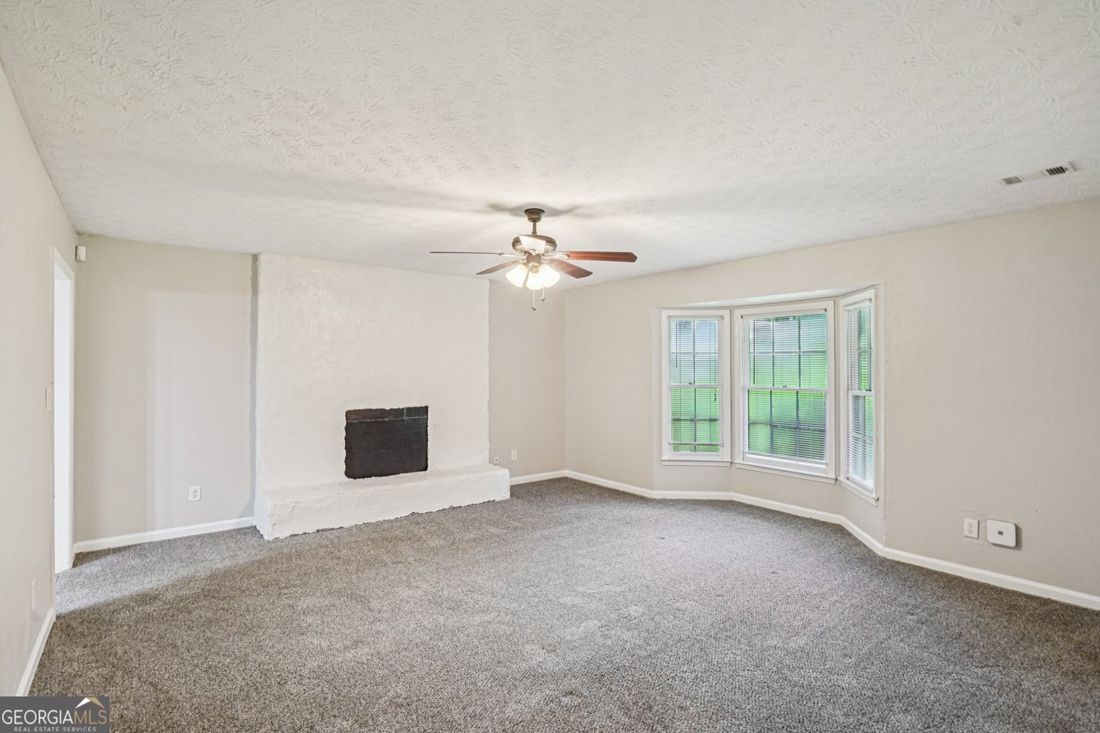 5618 Shadow Rock Drive Lithonia - 5