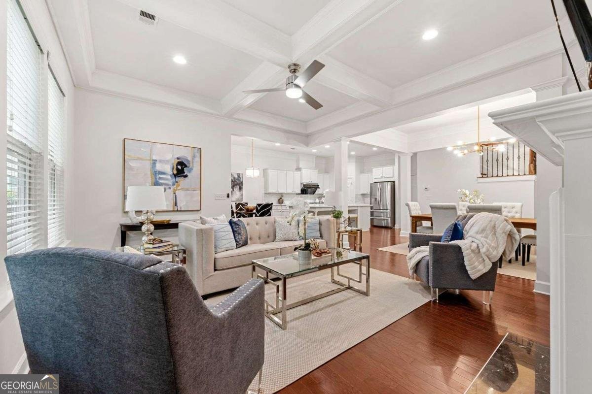 5534 Parkerton Lane Sandy Springs - 10