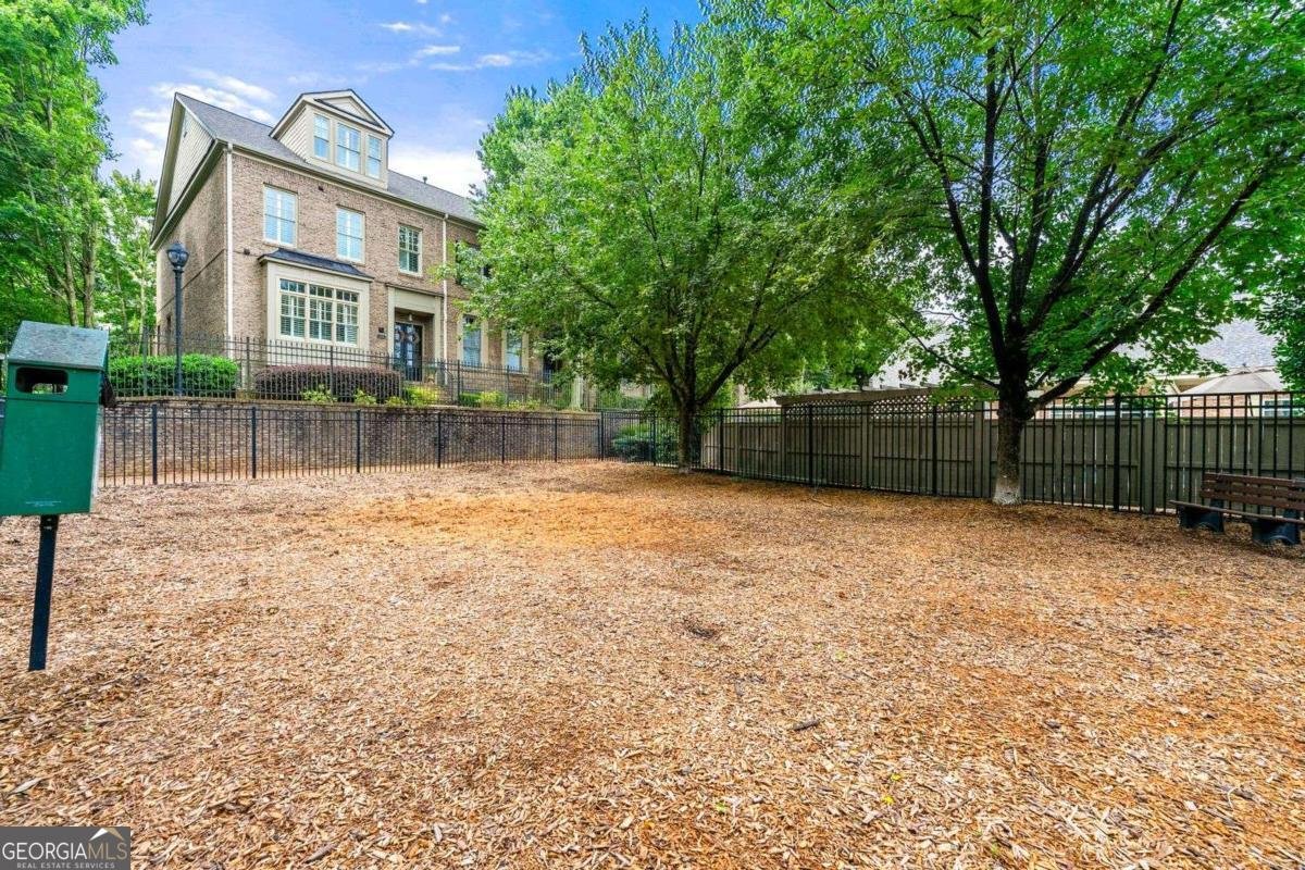 5534 Parkerton Lane Sandy Springs - 32