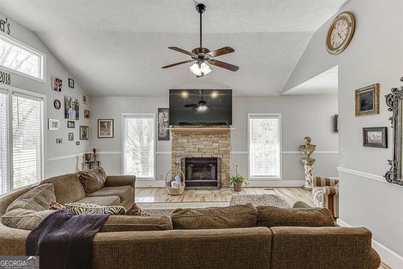 4434 4434 HIDDEN OAKS Drive Flowery Branch - 8