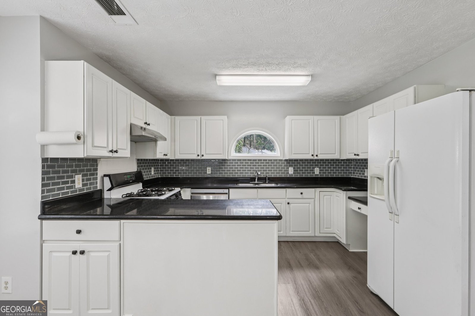 2379 Fallbrook Court Duluth - 8
