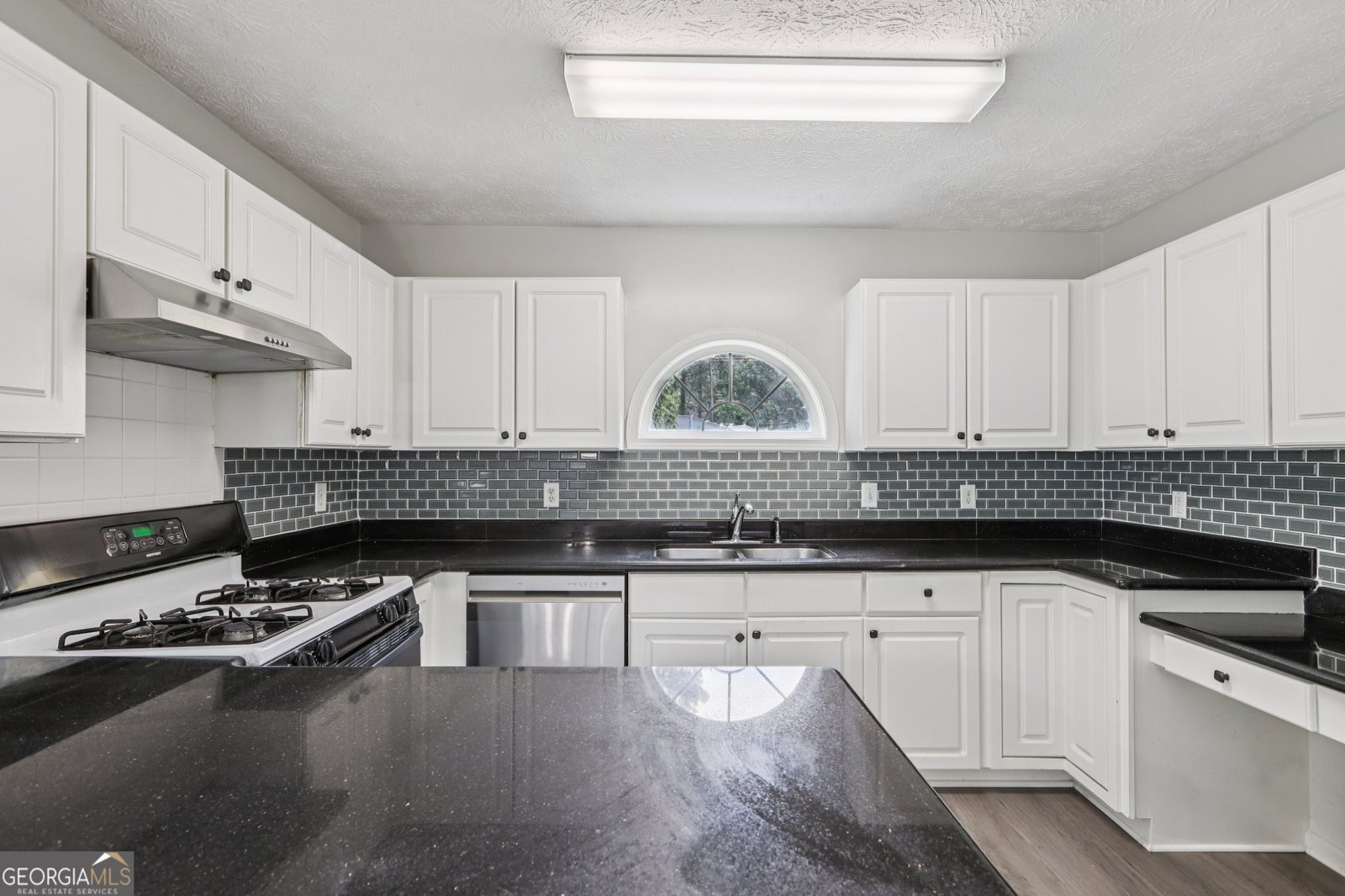 2379 Fallbrook Court Duluth - 9