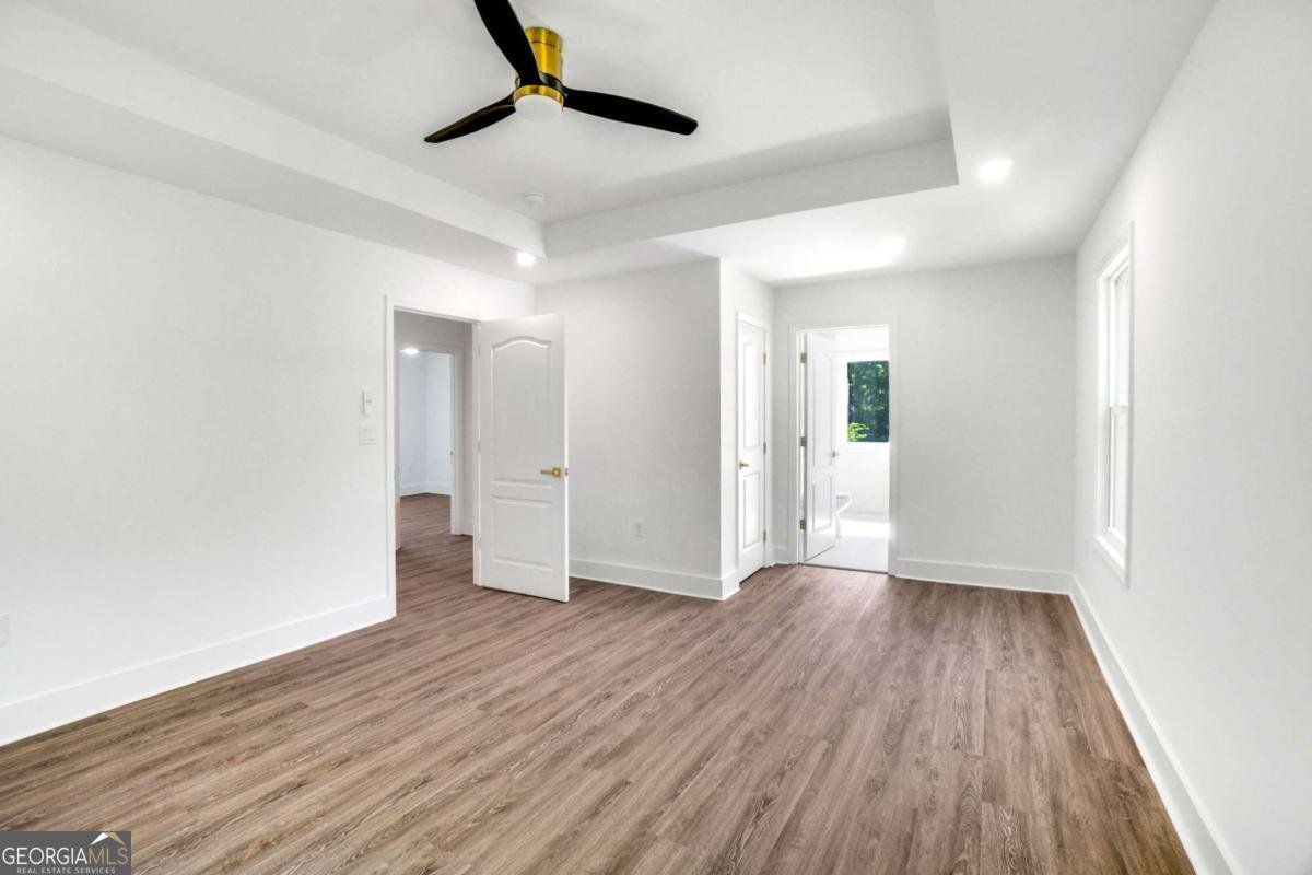 597 WOODCREST MANOR Drive Stone Mountain - 12
