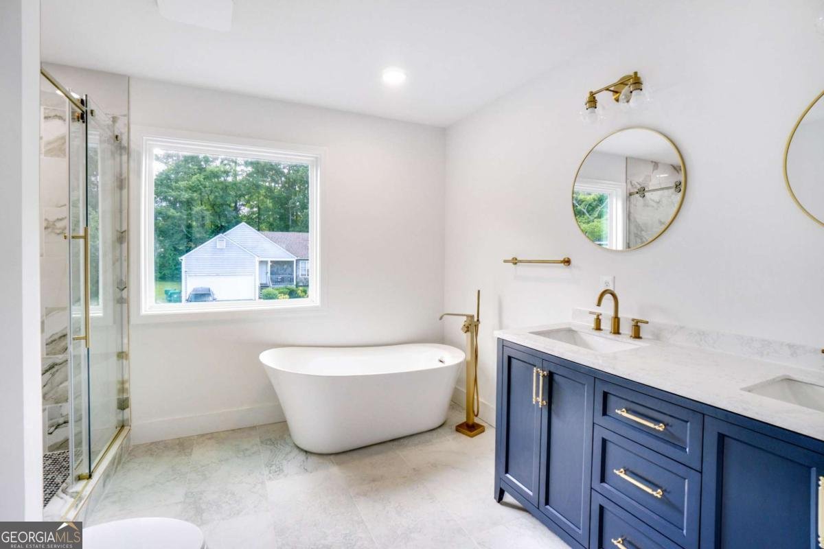 597 WOODCREST MANOR Drive Stone Mountain - 14