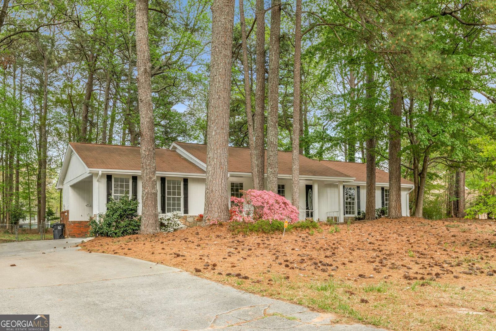2694 Hickory Valley Drive Snellville - 1