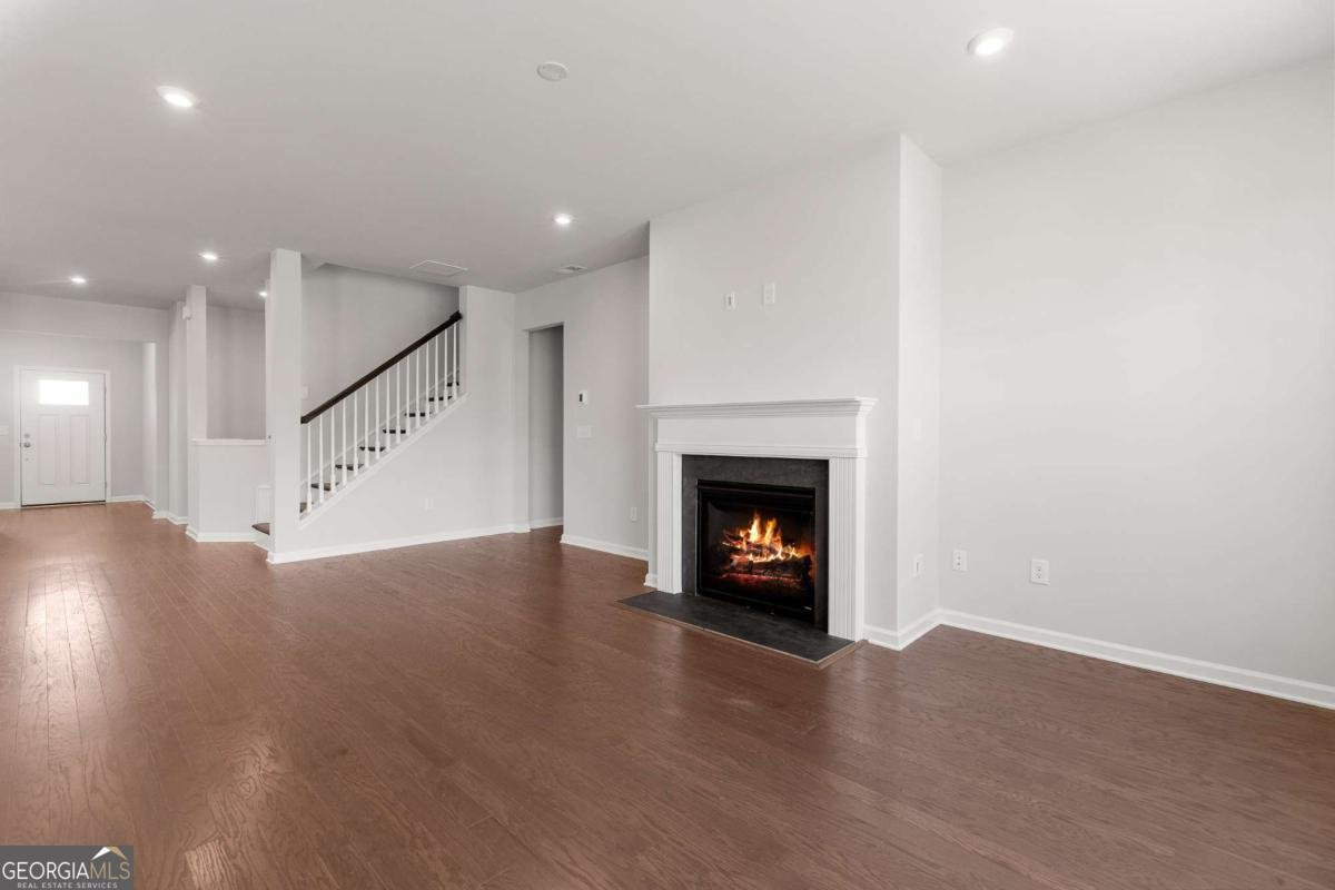 7141 7141 Maple Brook Lane Flowery Branch - 8