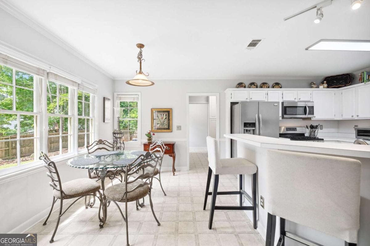 908 Lance Circle Lawrenceville - 11