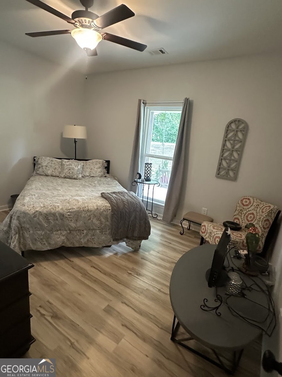 570 County Road 79 Roanoke - 16