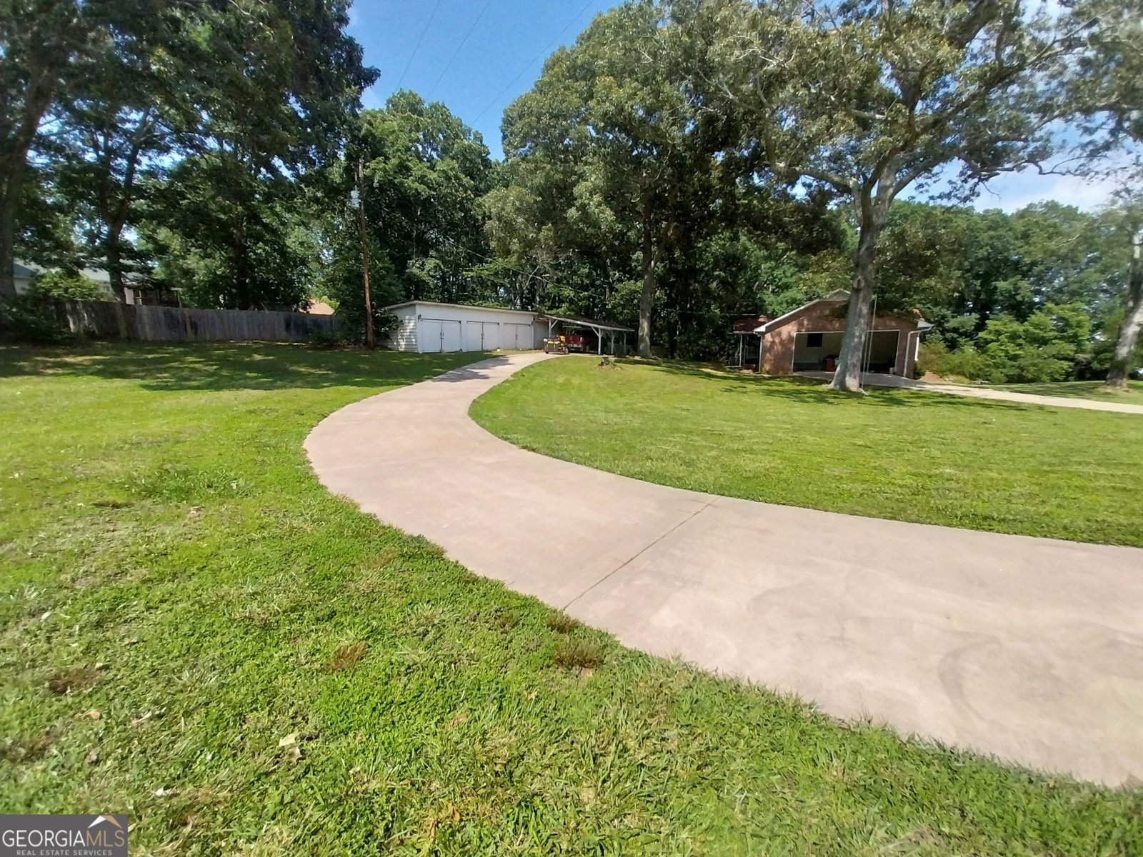 6005 Hendrix Road Cumming - 3