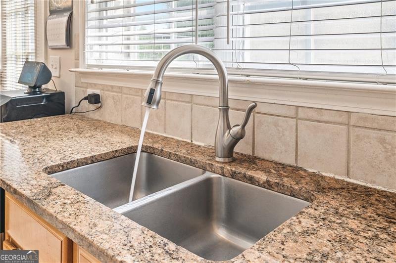 7880 Cavendish Place Suwanee - 13