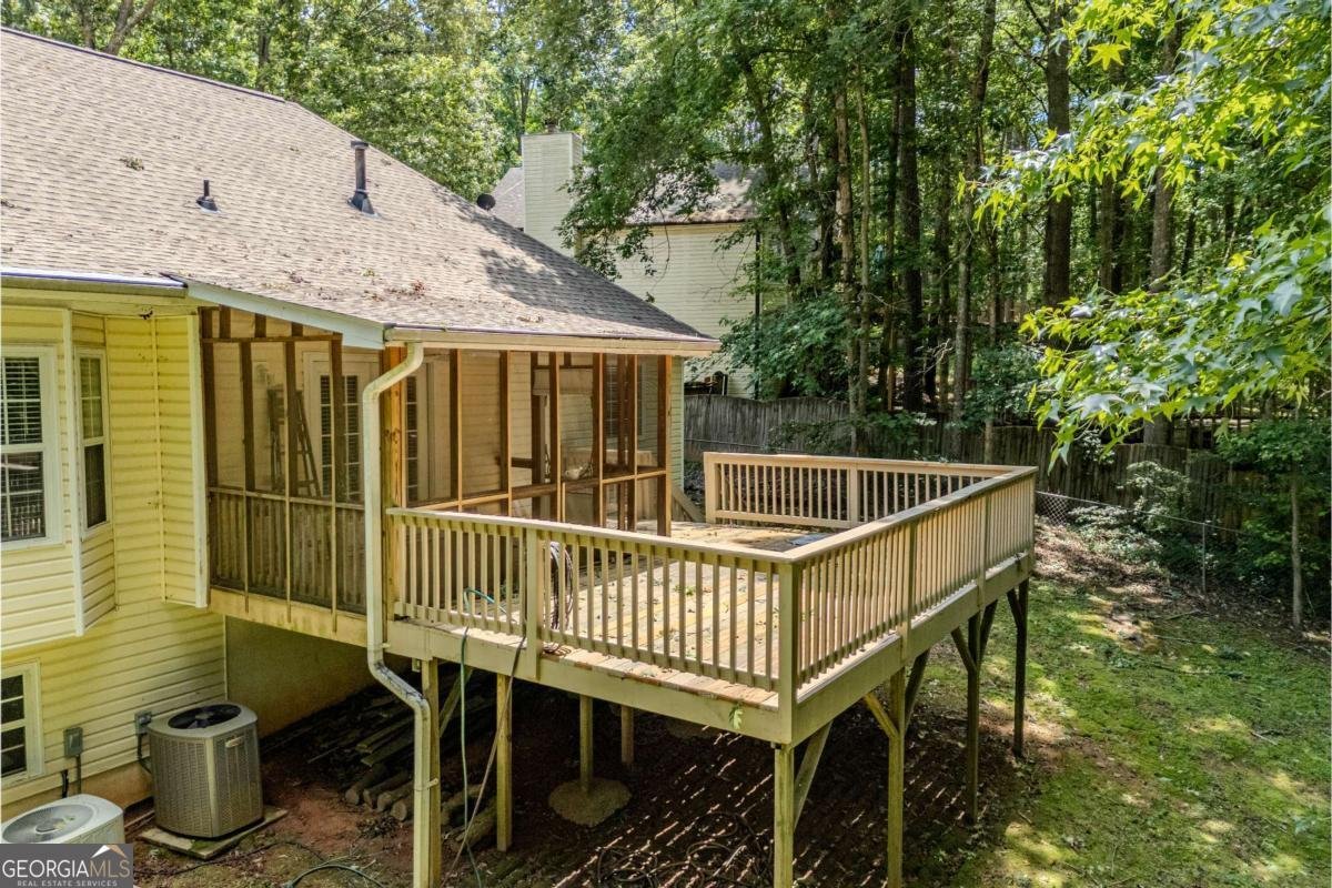217 Bridgewater Trail Canton - 7