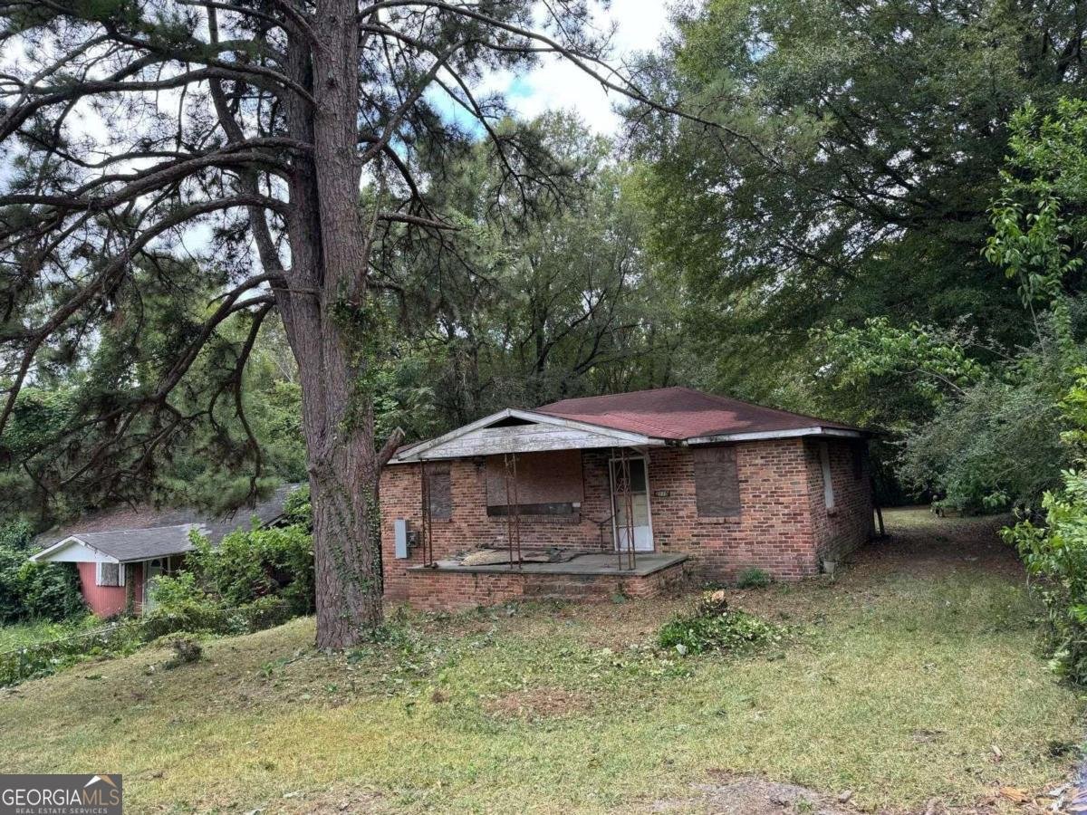 2119 DOVE Street Macon - 2