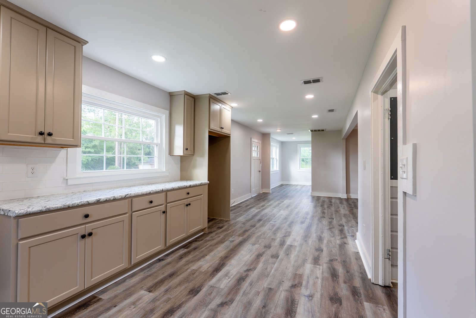 438 Dogwood Drive Pelham - 23