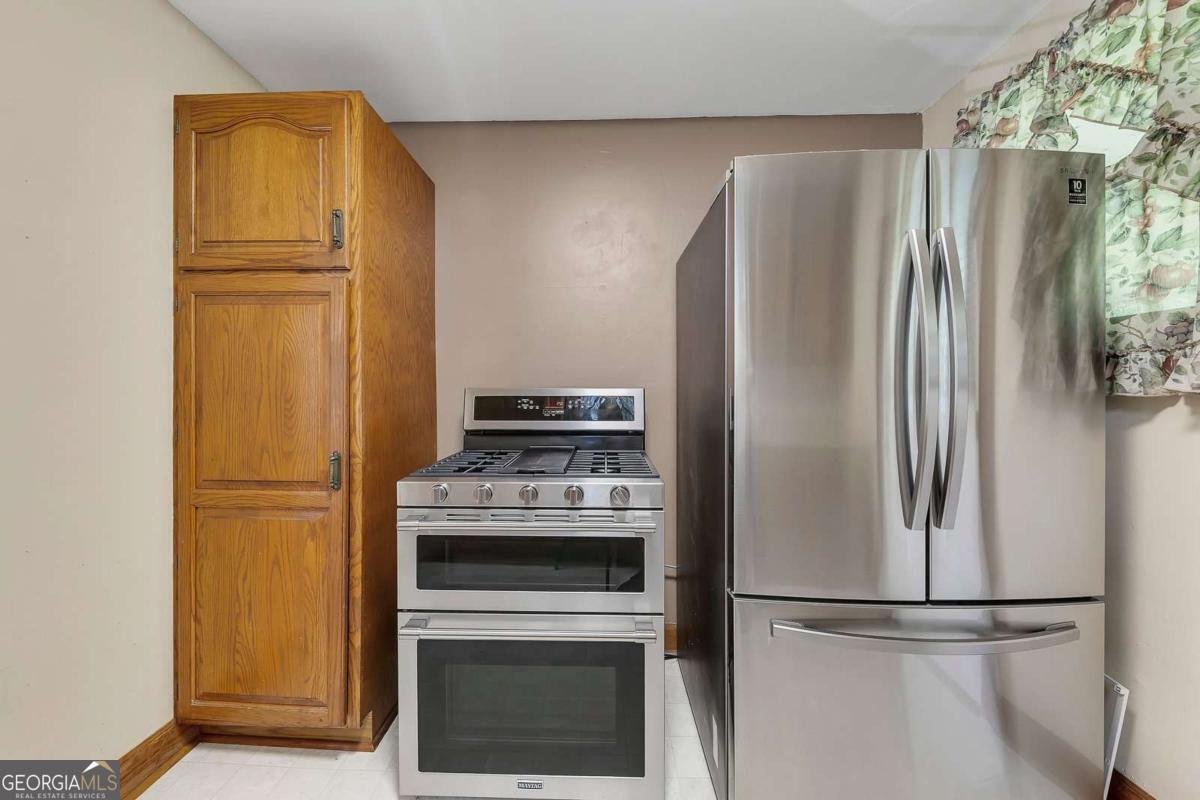 849 PARK Avenue Marietta - 16